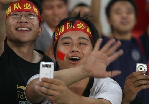 中国vs缅甸球迷特写