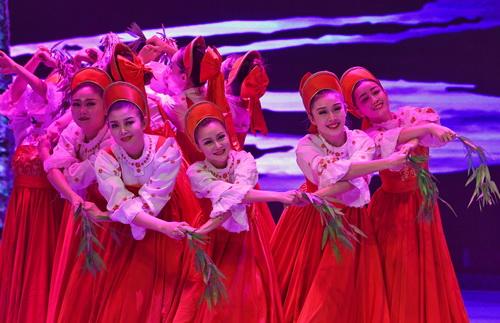 俄罗斯舞蹈vs中国舞蹈