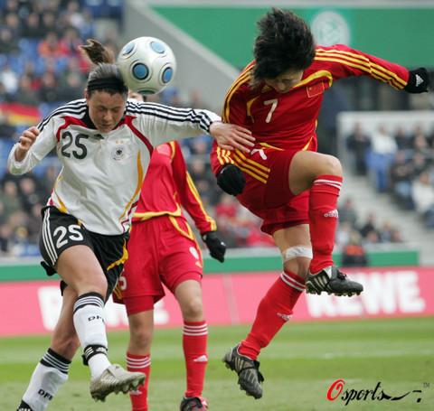 2010德国vs中国足球的相关图片