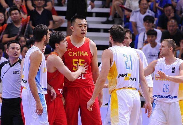 中国男篮vs乌克兰实况的相关图片