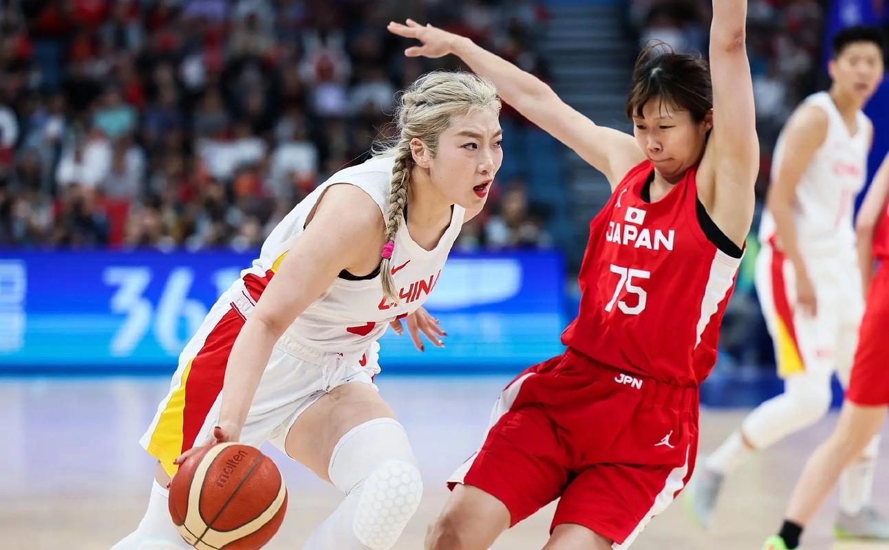 女篮中国vs日本集锦的相关图片