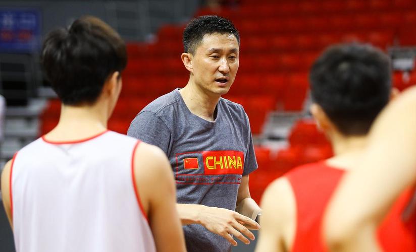 杜锋中国男篮vs中国台北的相关图片